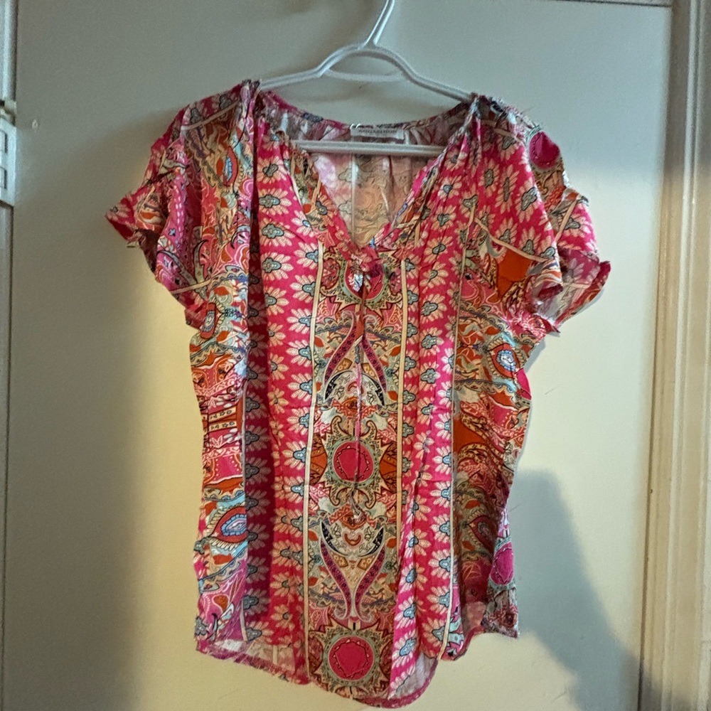 Pink and Red Graphic Short Sleeve Blouse